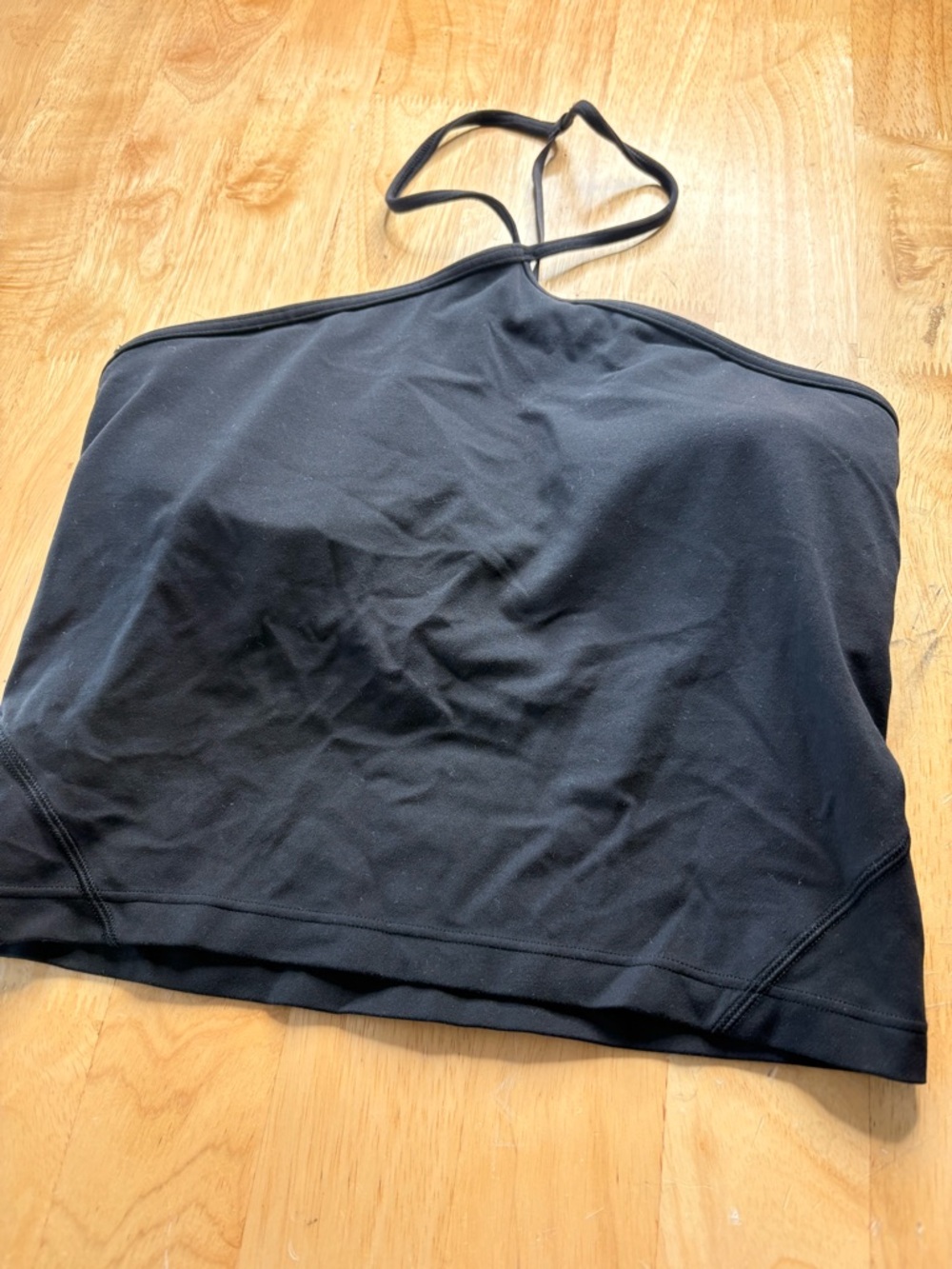 Lululemon black halter top. Women’s.